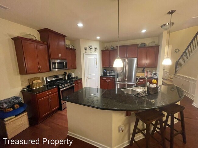 Foto del edificio - 2 br, 2.5 bath House - 745 Silver Stream Ln