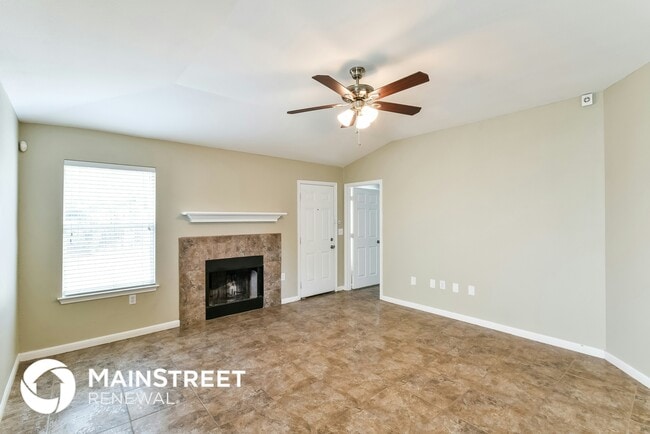 Foto del edificio - 6319 Cougar Village