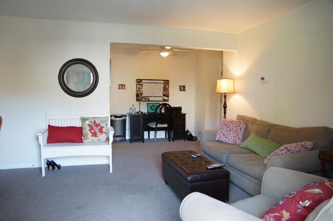 Sala de estar - Cardinal Court