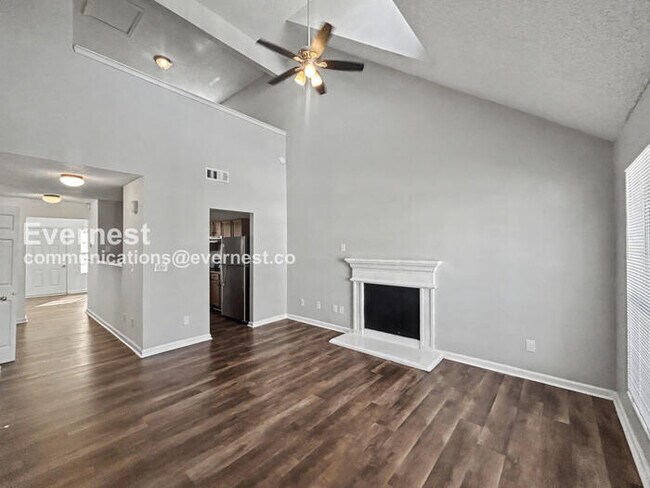 Building Photo - 4140 Ravenwood Ct