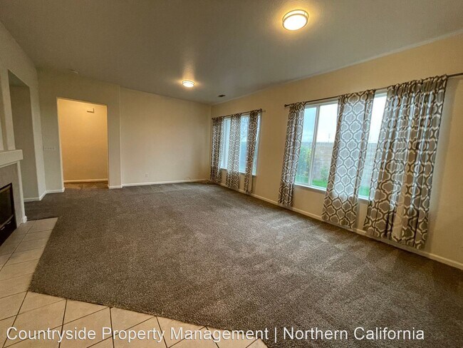 Foto del edificio - 4 br, 2 bath House - 2462 Jessica Circle
