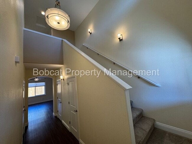 Building Photo - 1226 Saltern Dr