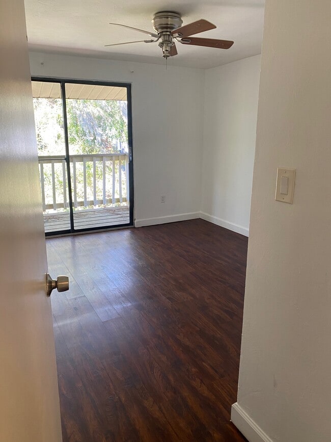 Building Photo - 6816 SW 4th Pl