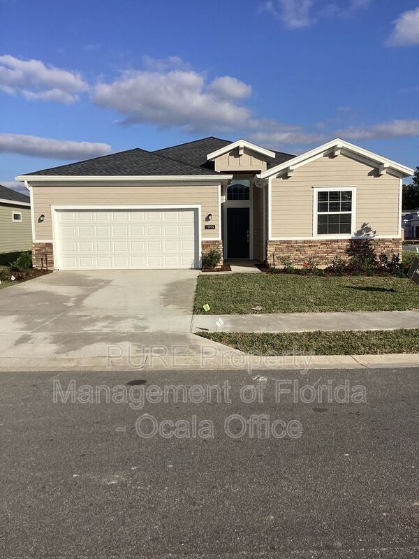 Foto principal - 7898 SW 74th Lp