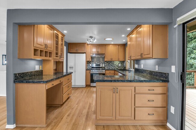 Photo - Three bedroom plus bonus room, and 2.5 bat... House