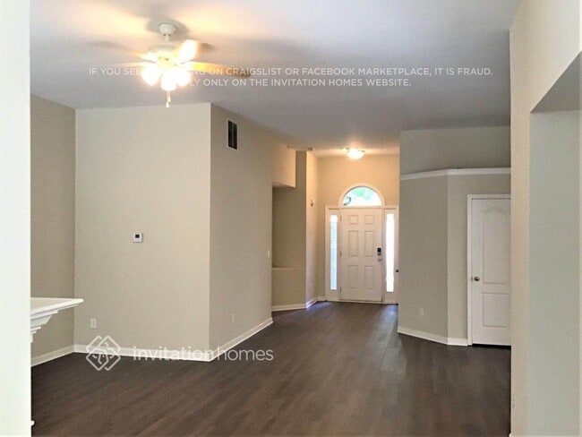 Building Photo - 1843 Jameson Cir NE