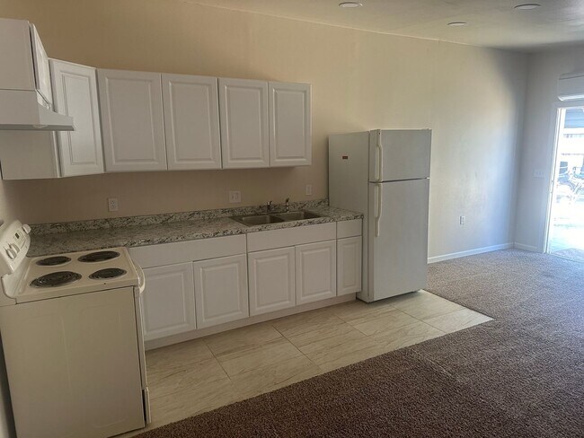 Building Photo - 110 A St