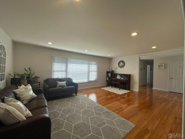 Foto del edificio - 10 Barkley Ct