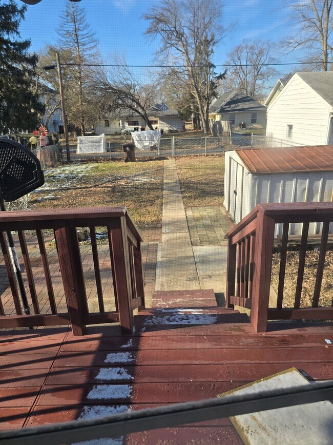 Foto del edificio - 2205 N Maryland Ave