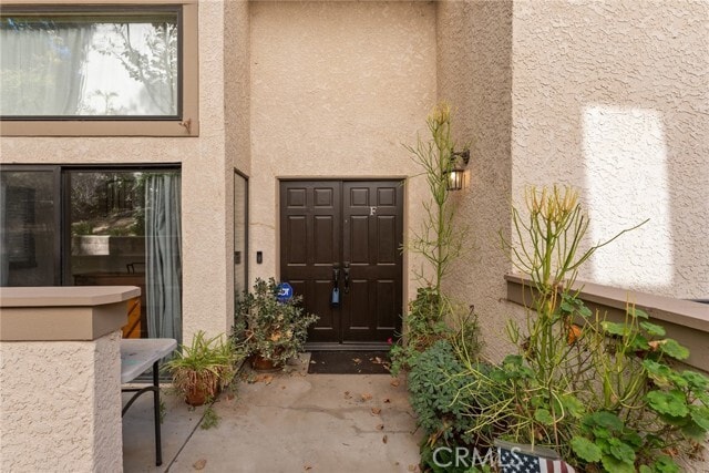 Building Photo - 26128 Alizia Canyon Dr