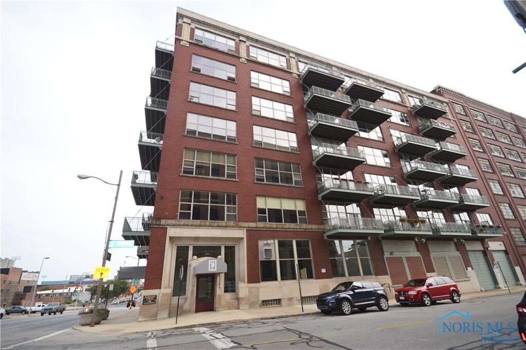 745 Washington St, Toledo, OH 43604 Townhome Rentals in Toledo OH