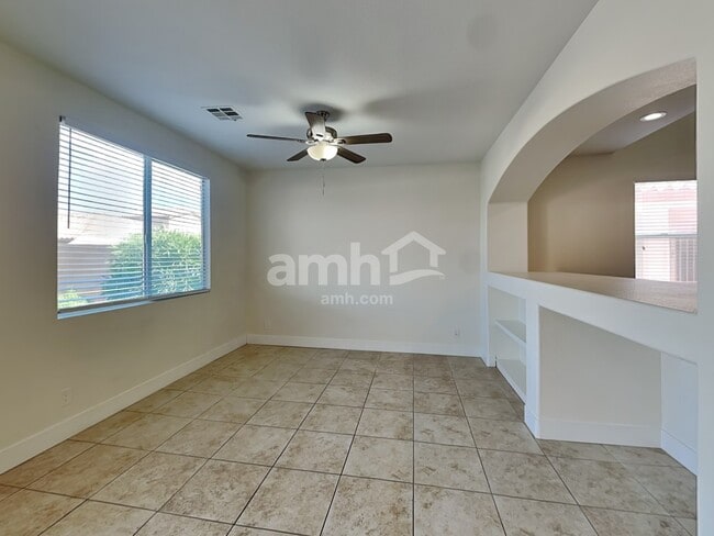 Foto del edificio - 9468 Descending Creek St