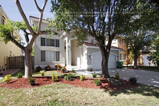 Foto del edificio - 15374 SW 141st Ct