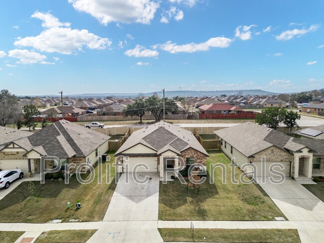 Building Photo - 2818 Wigeon Wy