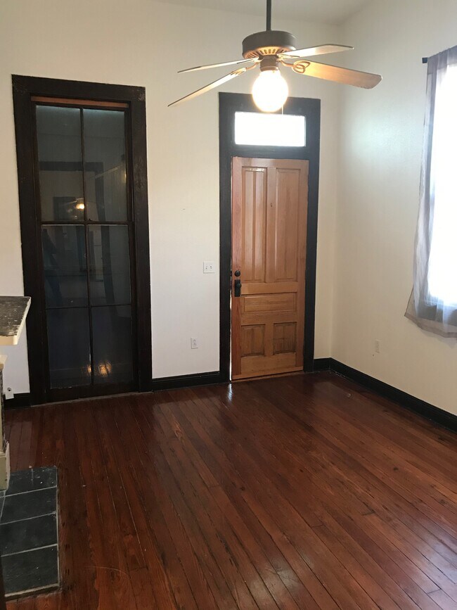 220 S Hennessey St, New Orleans, LA 70119 Apartments in New Orleans