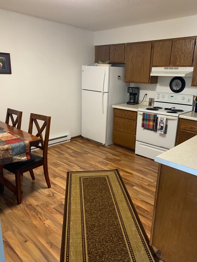 Foto del edificio - 2622 Nelson Drive, Unit 3
