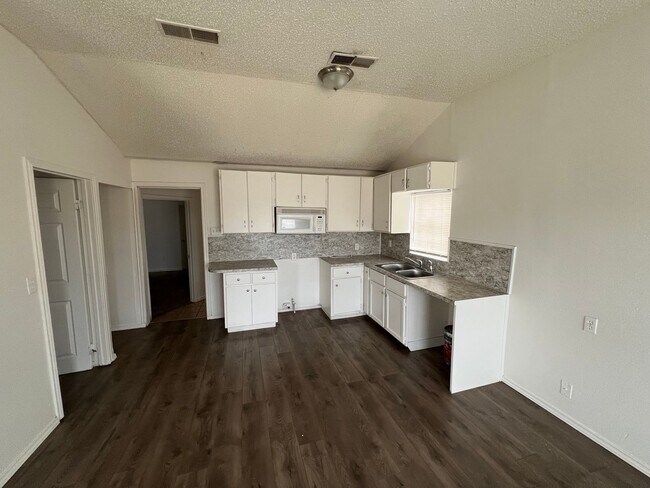 Foto del edificio - 3202 Baylor St