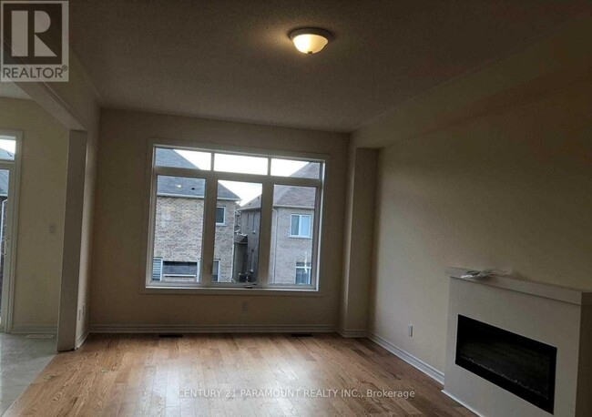 Photo du bâtiment - 1814 Fosterbrook St