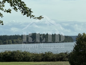 Building Photo - 16134 Tuk Wil La Rd NE