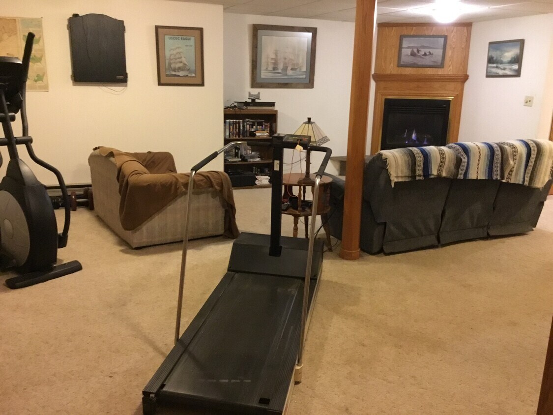 4816 Solway Rd Unit Basement, Duluth, MN 55811 Apartments in Duluth