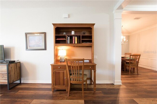 Foto del edificio - 5049 Shoreway Loop