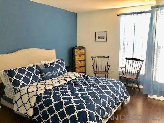 Foto del edificio - 101 W Market St