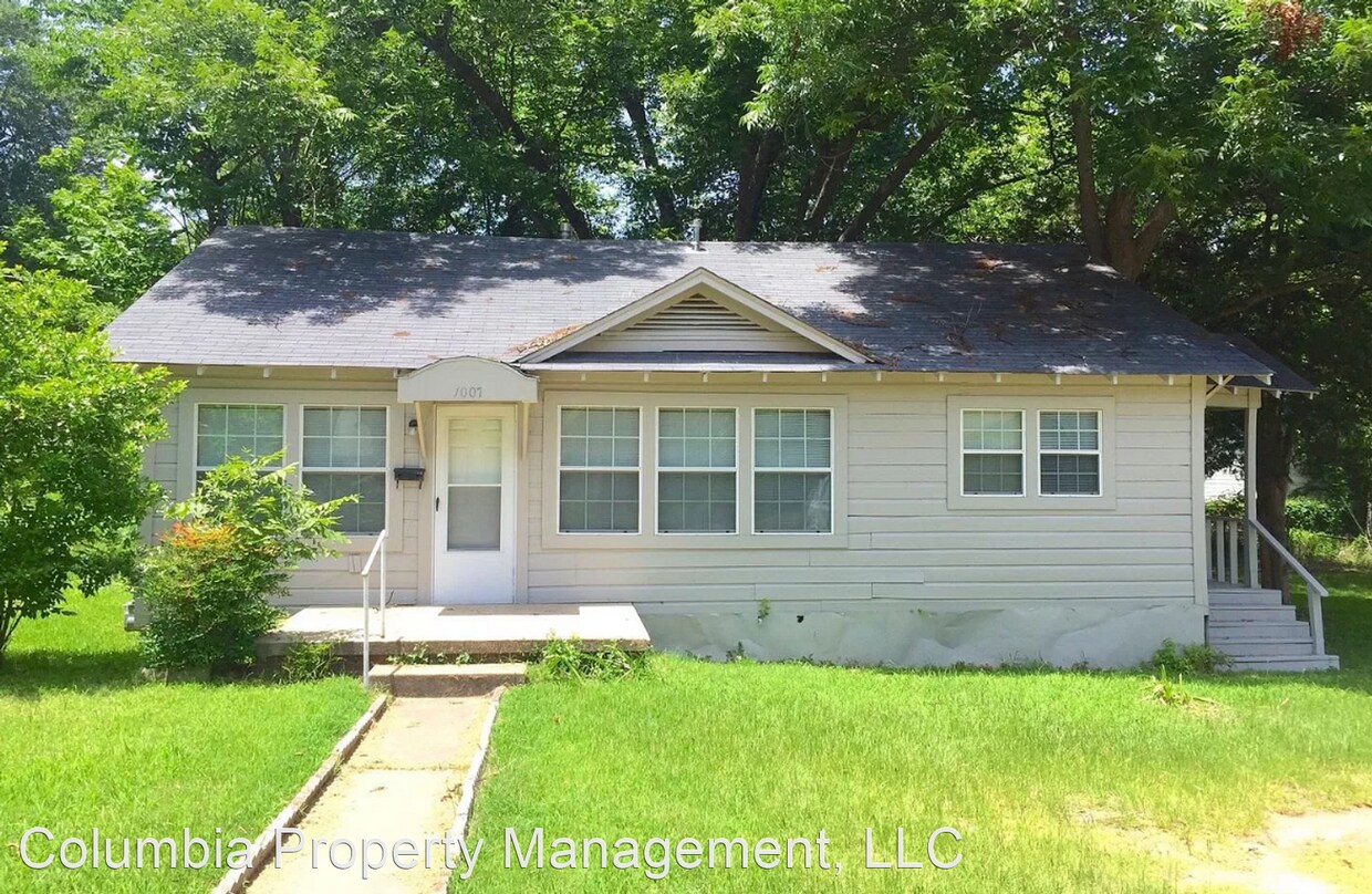 Primary Photo - 2 br, 1 bath House - 1007 East Street