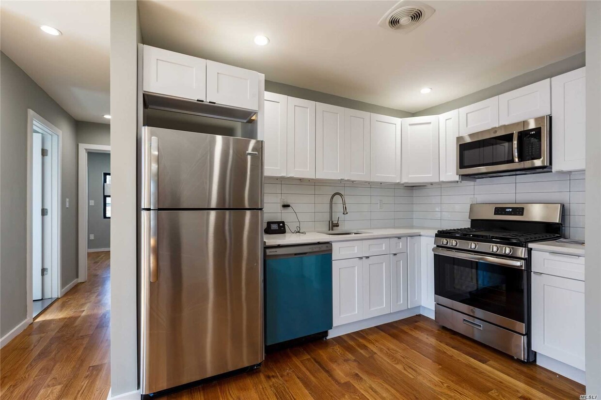 Foto principal - 134-45 155th St