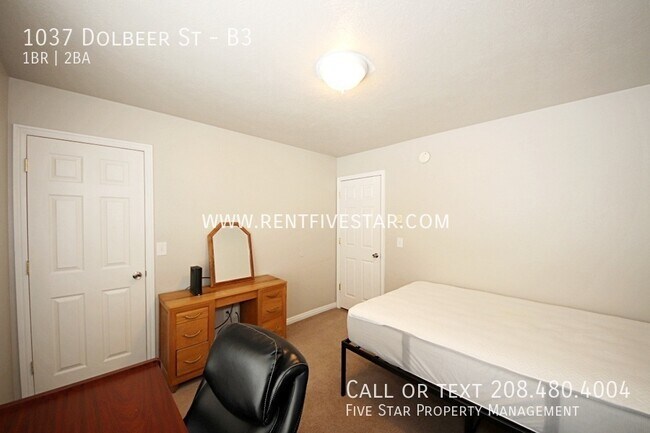 Foto del edificio - 1037 Dolbeer St