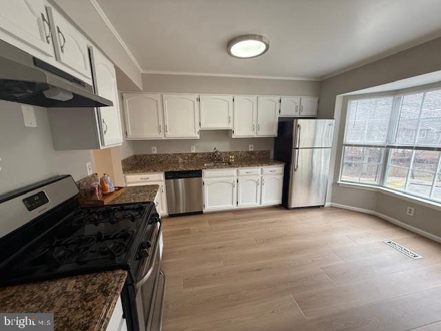 Foto del edificio - 7814 Solomon Seal Dr