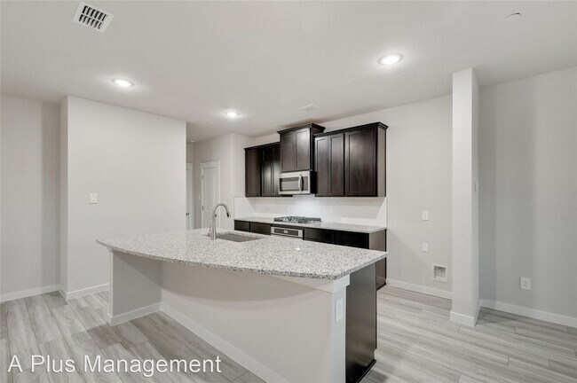 Building Photo - 3 br, 2.5 bath House - 2948 Opera Way