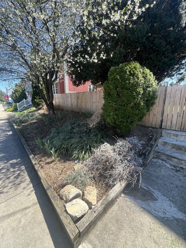 Foto del edificio - 220 E Liberty St