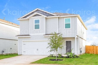 Building Photo - 946 Shady Brk Building Photo - 946 Shady Brk