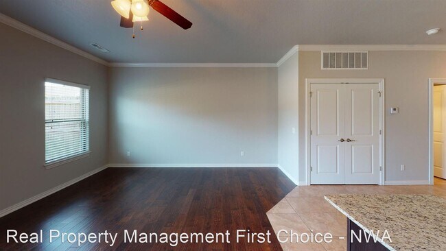 Building Photo - 3 br, 2.5 bath House - 2702 W Kilimanjaro Way