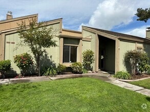 Building Photo - 3158 Bali Ln