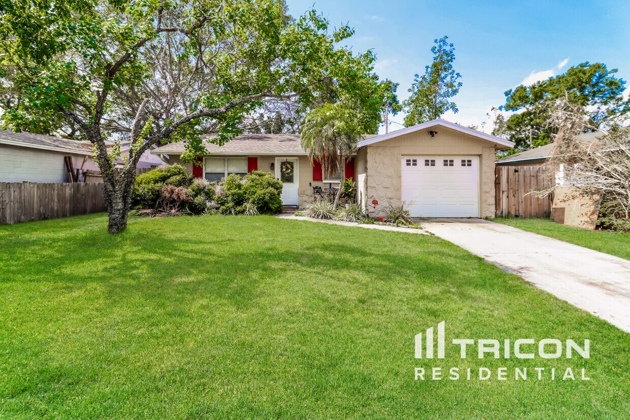 Foto principal - 5314 12th Ave S