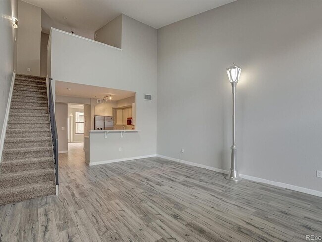 Building Photo - 2 Bedroom Condo in Denver