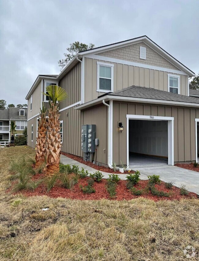 Casa Stella Student Apartments for Rent Jacksonville, FL 2 Rentals