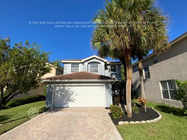 Building Photo - 5115 Crescent Moon Dr