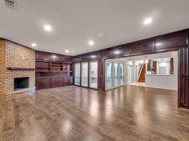 Building Photo - 6940 Clearhaven Dr