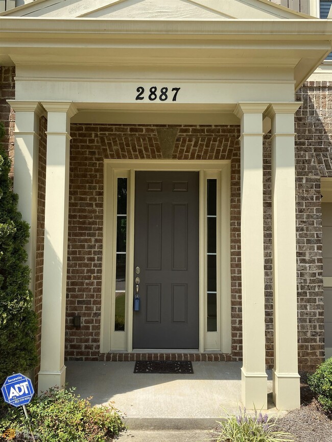 Building Photo - 2887 Laureate Ct