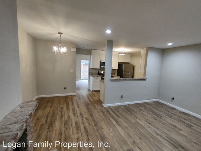 Building Photo - 2 br, 2 bath House - 4769 Hawley Blvd # 1