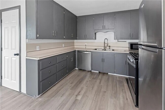 Foto del edificio - 335 Wicks Ln