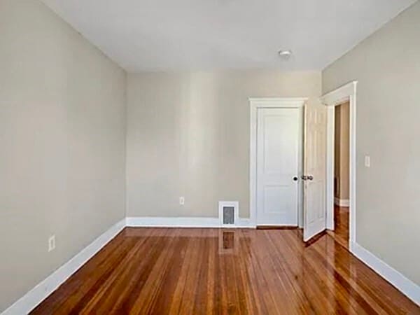 Building Photo - 130 Armandine St