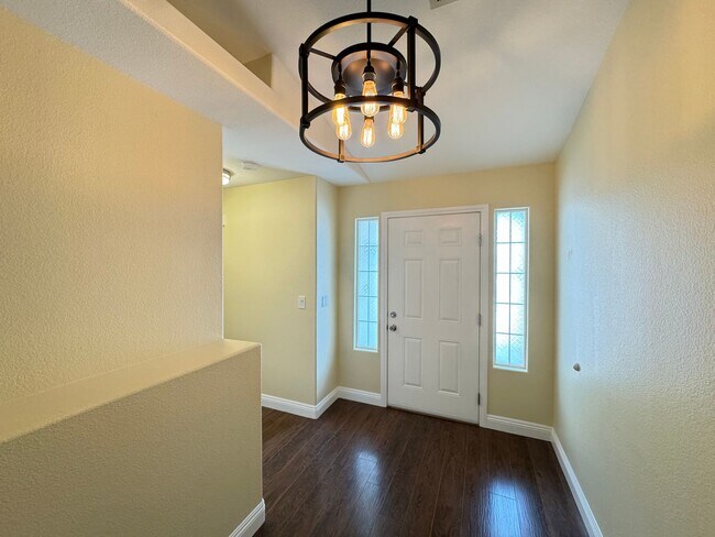 Foto del edificio - 5417 Redview Ct