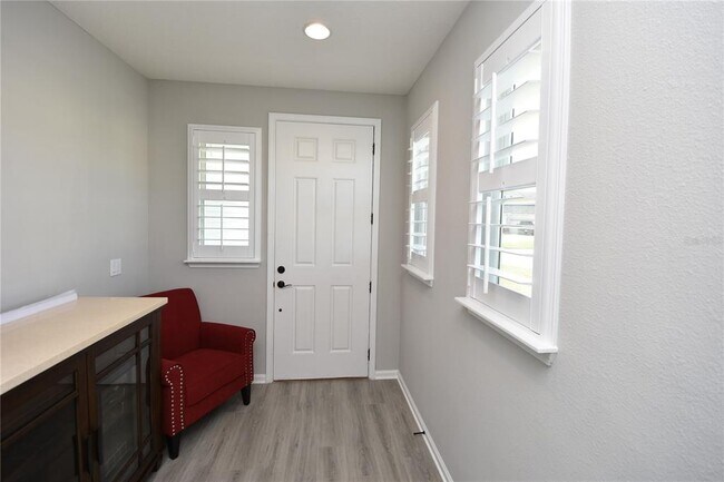 Building Photo - 37 Los Lagos Blvd