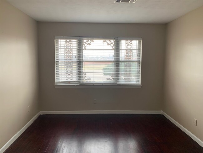 Foto del edificio - 4879 Horn Lake Rd