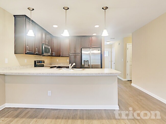 Building Photo - 4333 Campus Hills Cir