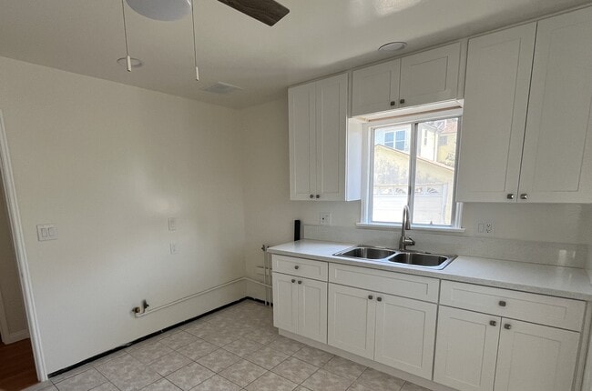 Building Photo - 1317 Dorner Dr