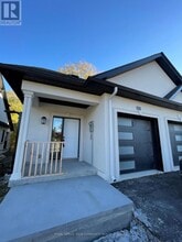 Building Photo - 263 Barrie St